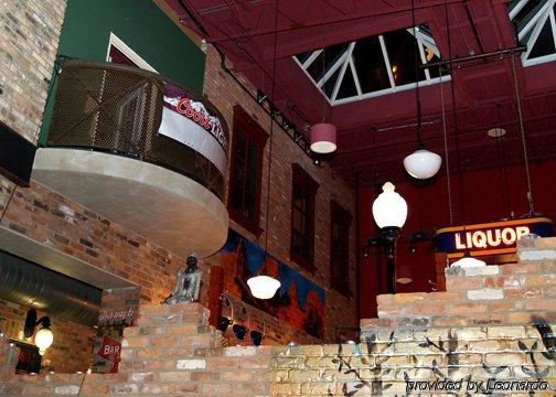 Niagara Plaza Hotel By Fairbridge 内观 照片